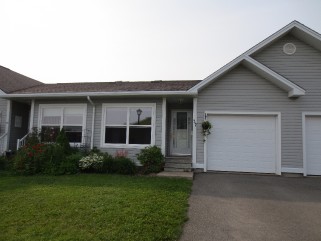 27 ST. PETERS COURT, Saint John New Brunswick, Canada