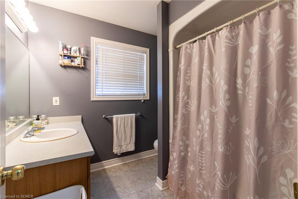 41 PEACH Street, Tillsonburg, Ontario, Canada