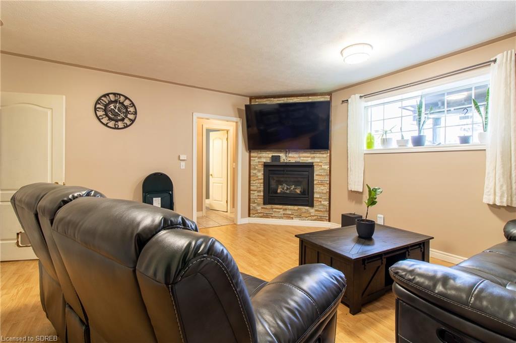 41 PEACH Street, Tillsonburg, Ontario, Canada