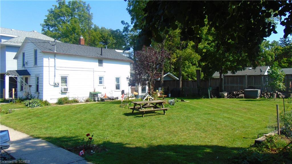 104 MARKET Street E, Port Dover, Ontario, Canada