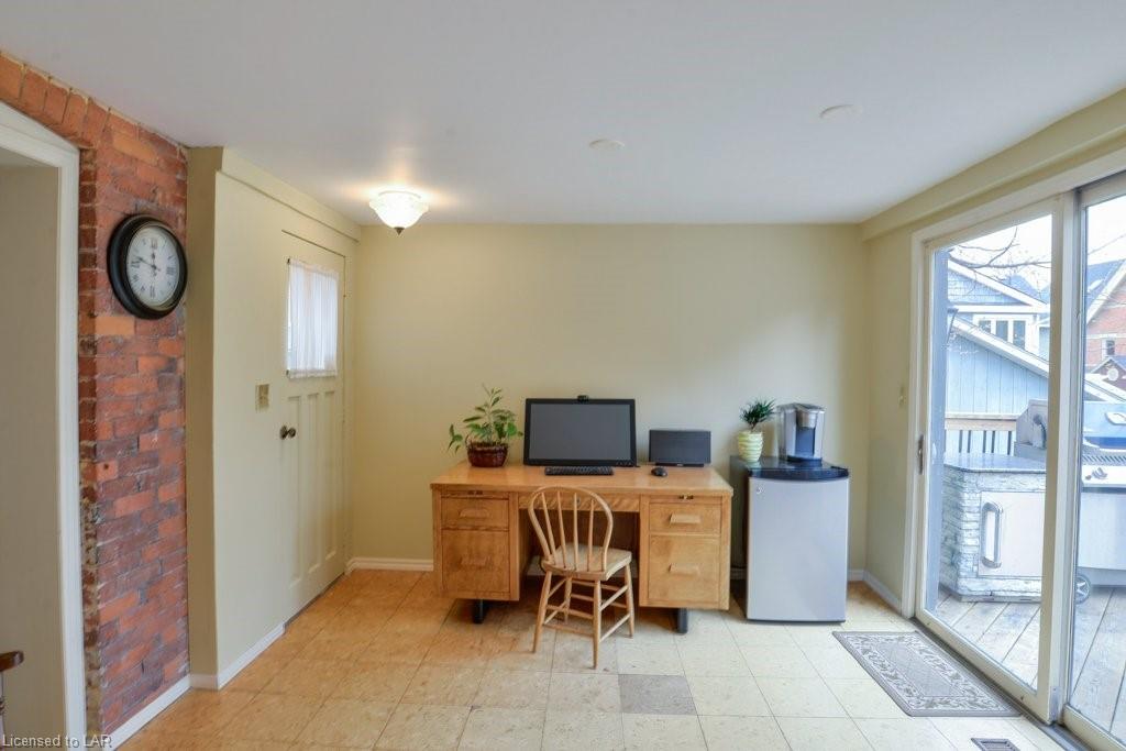 31 BRANT Street E, Orillia, Ontario, Canada