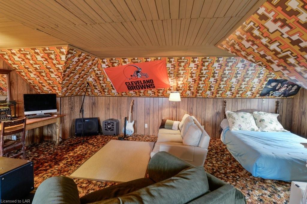 31 BRANT Street E, Orillia, Ontario, Canada