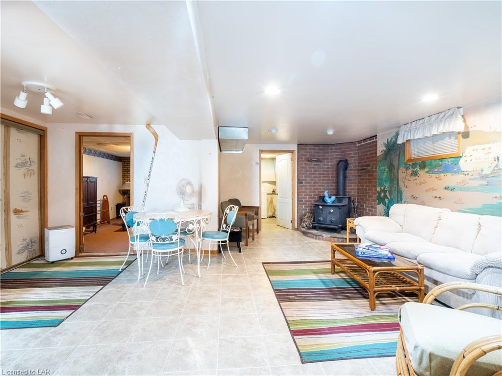 3373 AZCONA Avenue, Cumberland Beach, Ontario, Canada