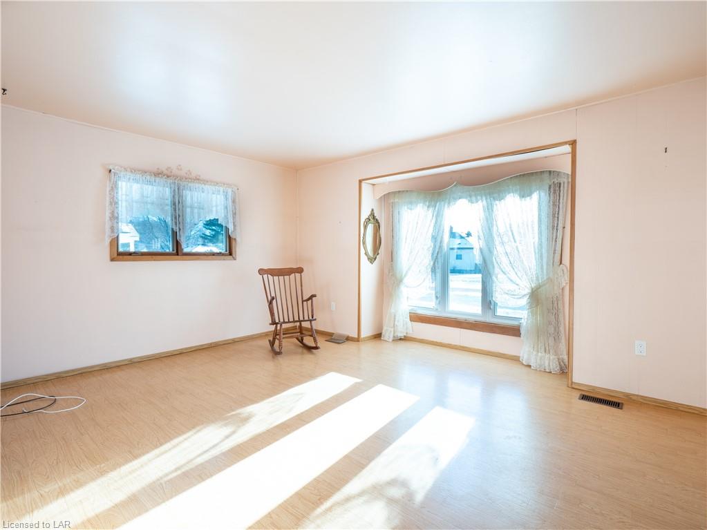 323 HILDA Street, Orillia, Ontario, Canada