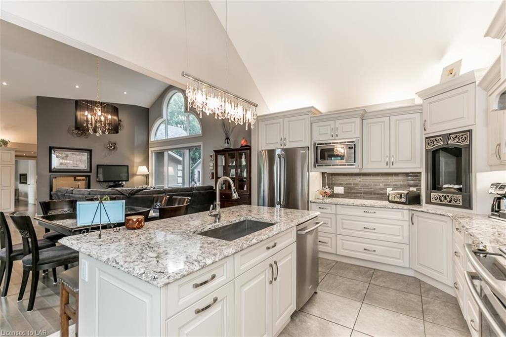 3300 ALDERSHOTT Place, Orillia, Ontario, Canada