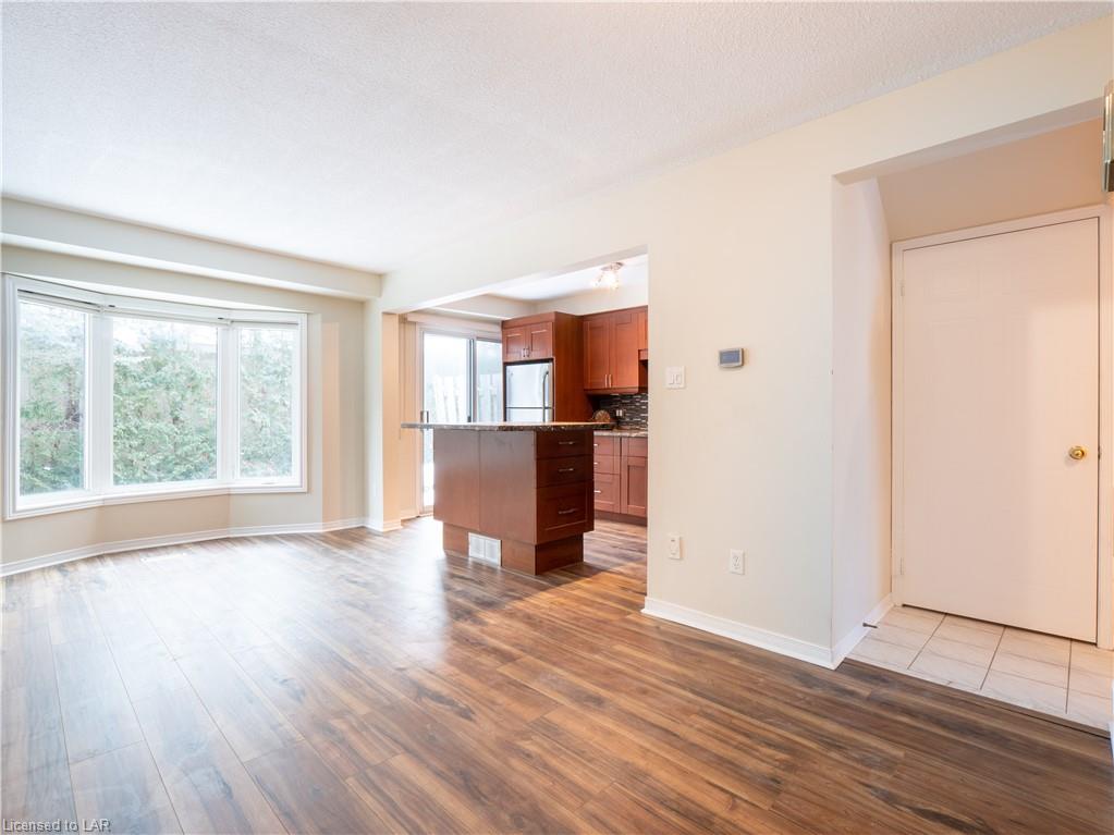 492 LACLIE Street Unit# 14, Orillia, Ontario, Canada