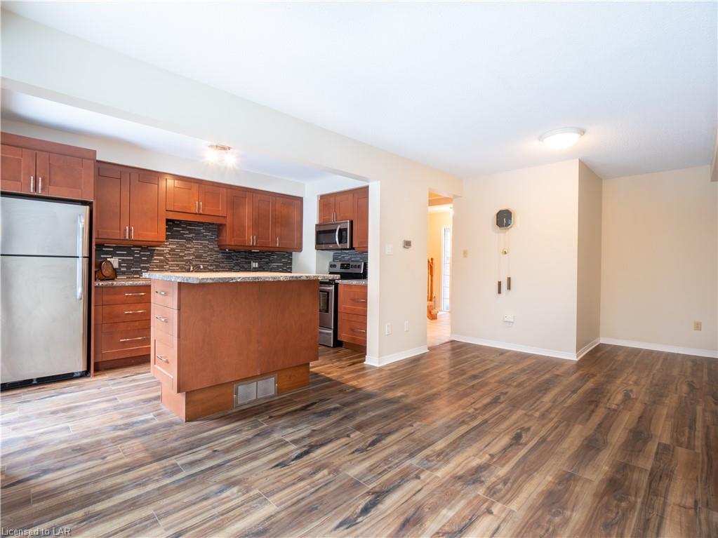 492 LACLIE Street Unit# 14, Orillia, Ontario, Canada