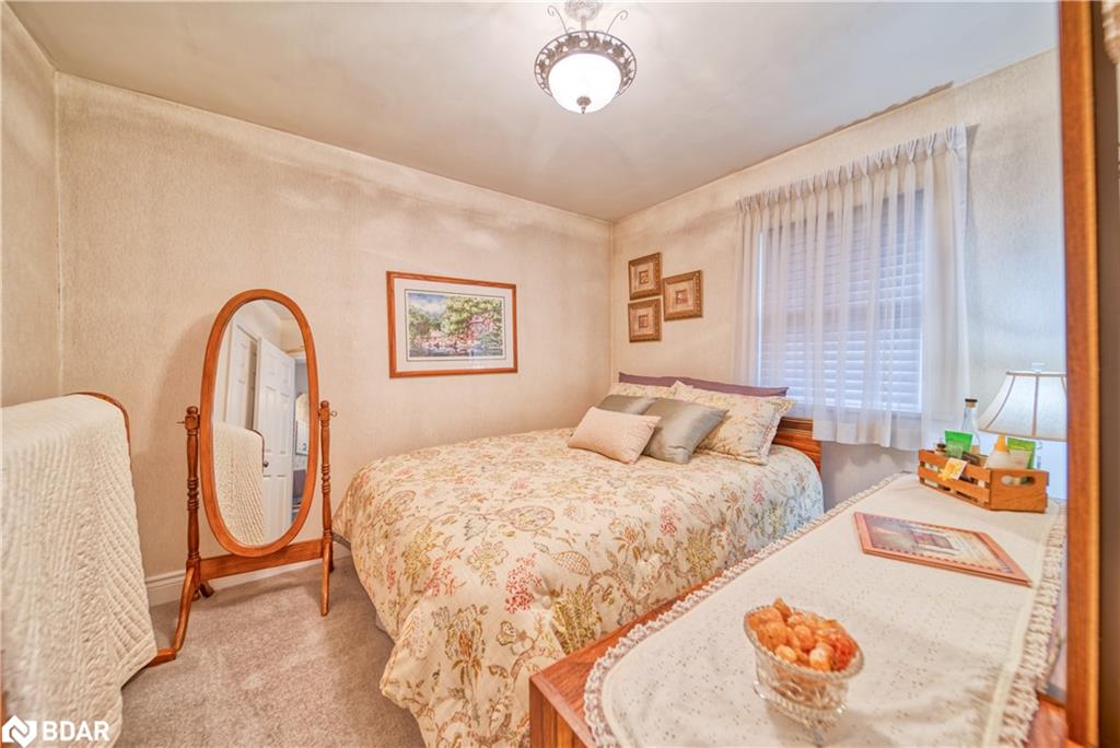 380 PARKHURST Crescent, Orillia, Ontario, Canada