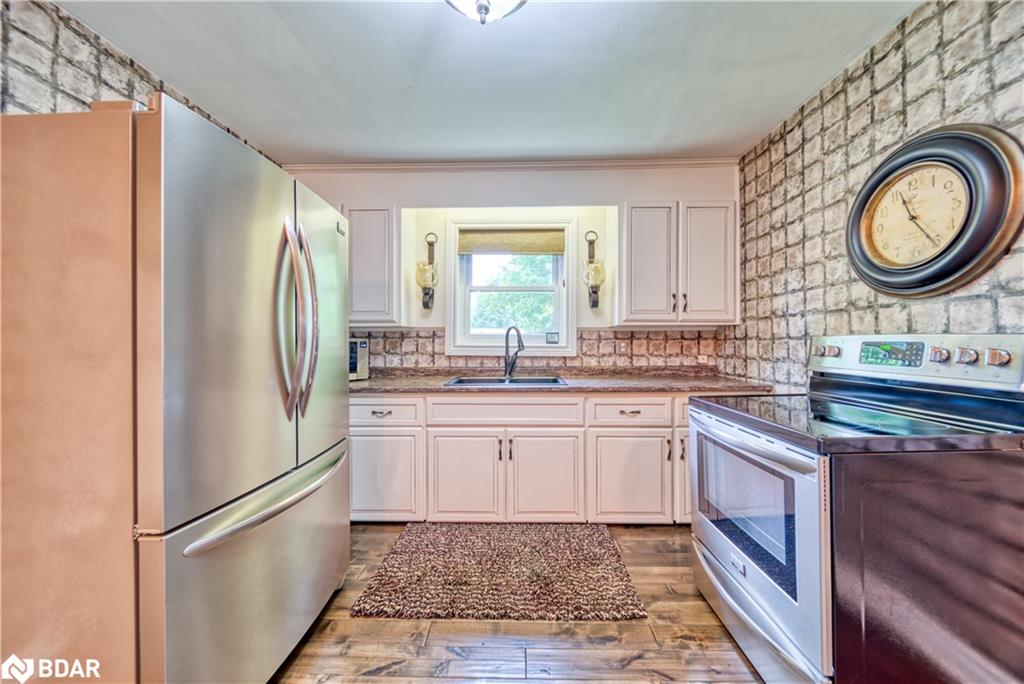 380 PARKHURST Crescent, Orillia, Ontario, Canada