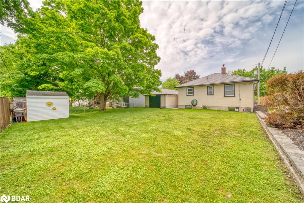 380 PARKHURST Crescent, Orillia, Ontario, Canada