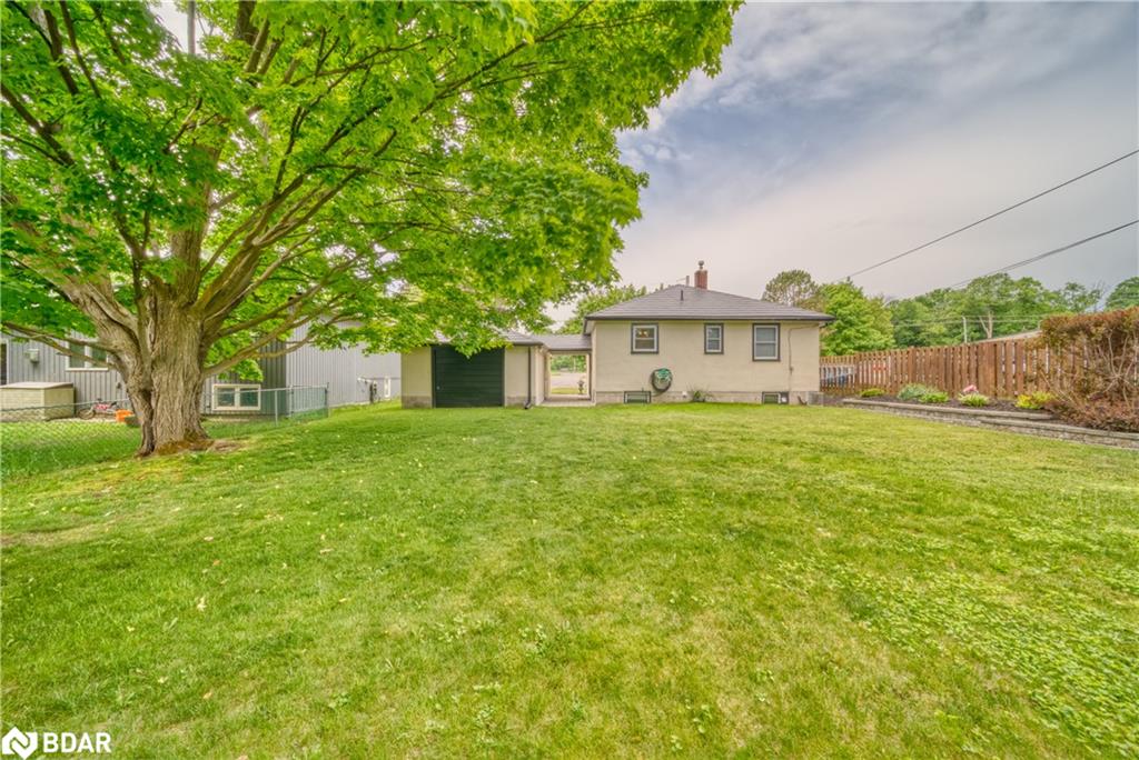 380 PARKHURST Crescent, Orillia, Ontario, Canada