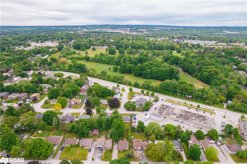 380 PARKHURST Crescent, Orillia, Ontario, Canada