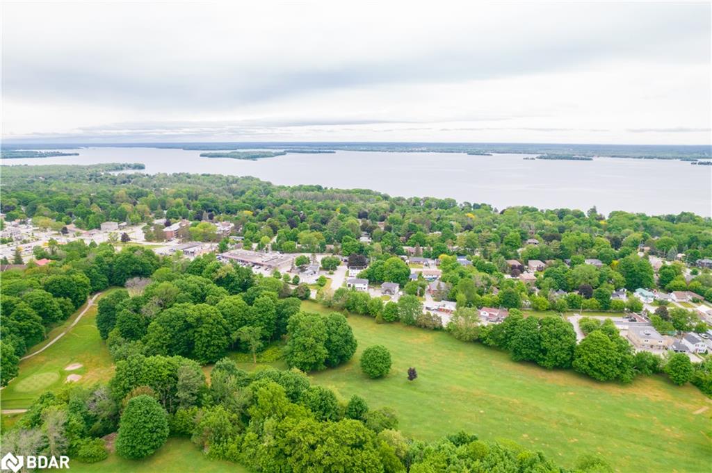 380 PARKHURST Crescent, Orillia, Ontario, Canada