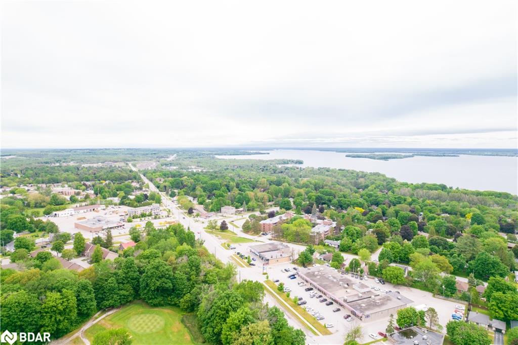 380 PARKHURST Crescent, Orillia, Ontario, Canada