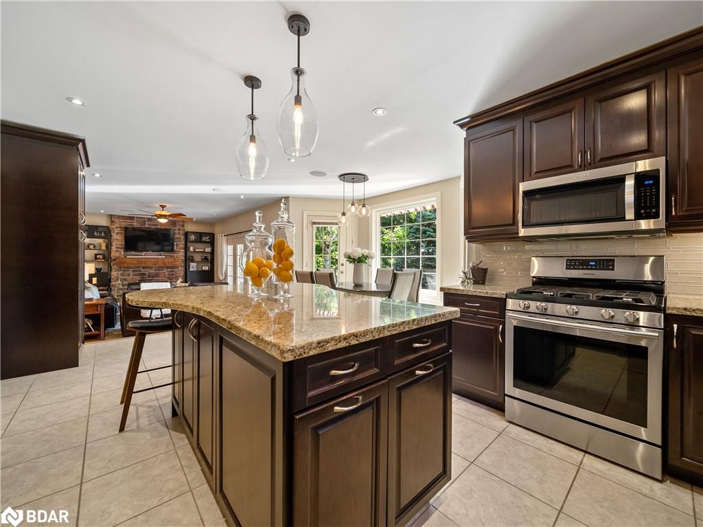 175 NORTH Street E, Orillia, Ontario, Canada