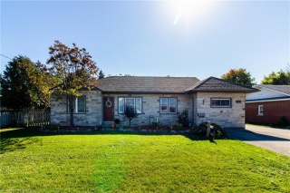 32 VAN PARYS Avenue, Delhi Ontario, Canada
