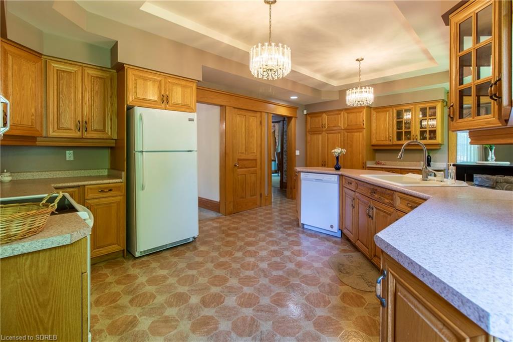 705 NORFOLK Street, Simcoe, Ontario, Canada