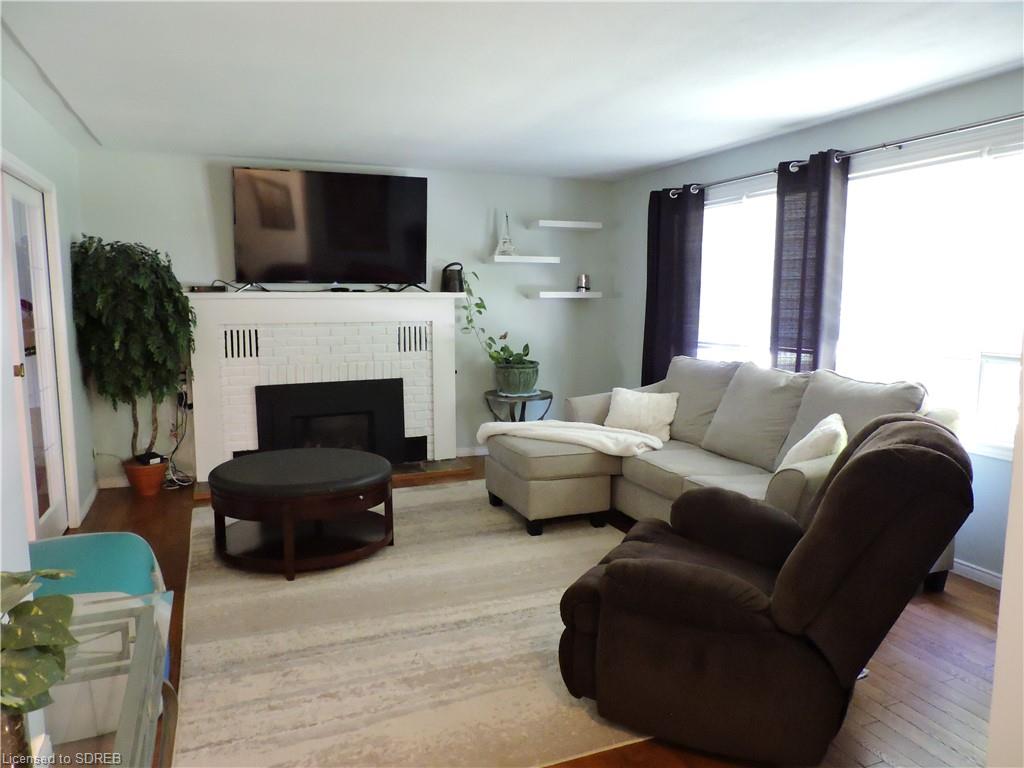 34 SUNSET Drive, Simcoe, Ontario, Canada
