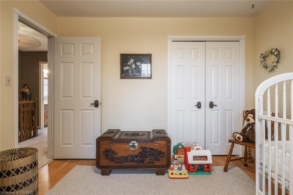 4 DOUGLAS Avenue, Simcoe, Ontario, Canada