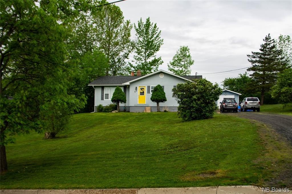 43 Diamond Street, Fredericton New Brunswick, Canada