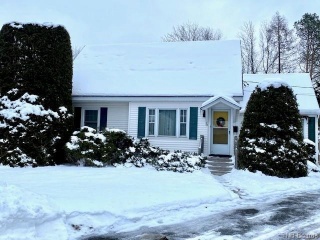38 Riverdale Court, Fredericton New Brunswick, Canada