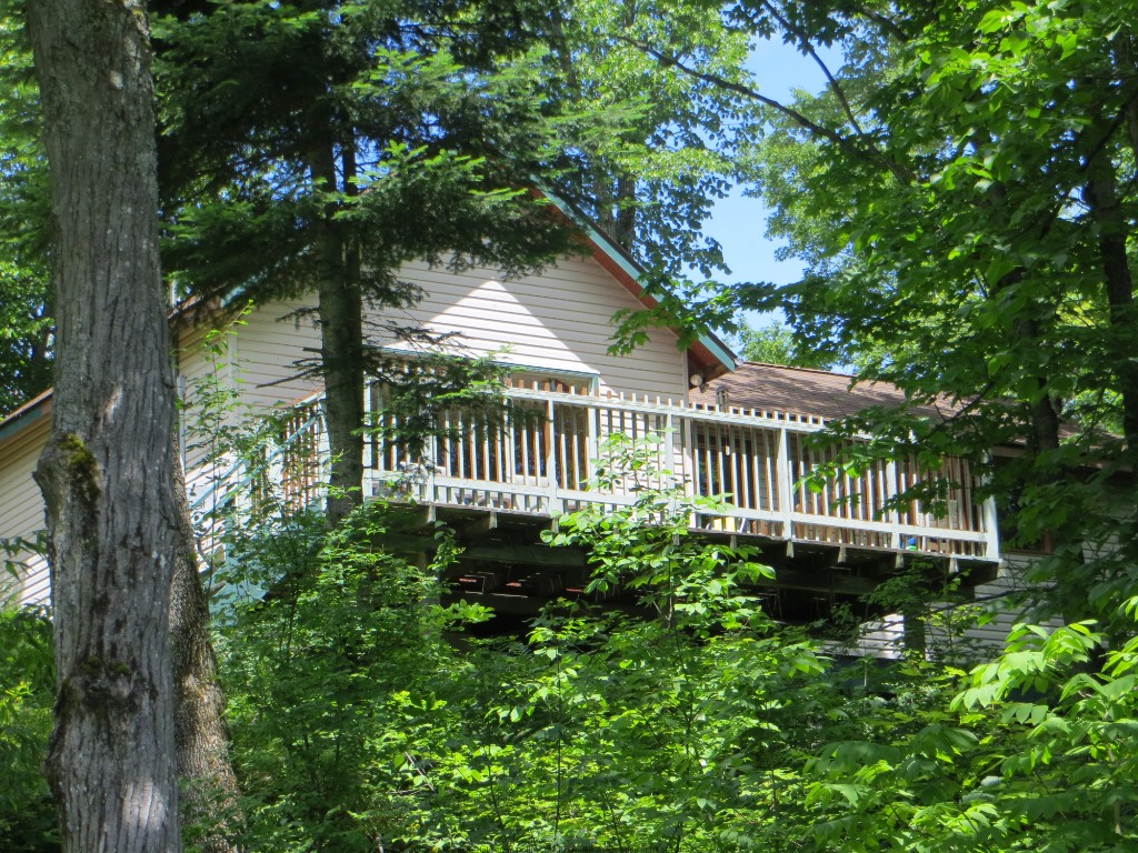 1377 DARDANELLES RD, Haliburton, Ontario, Canada