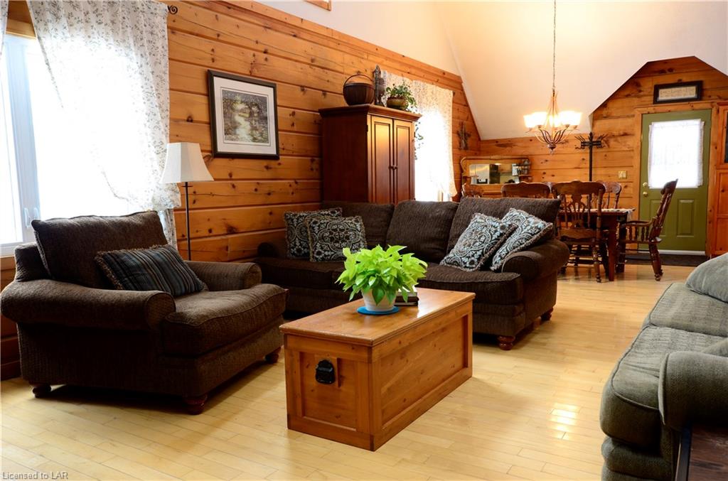 1044 WAMPUM Road, Haliburton, Ontario, Canada