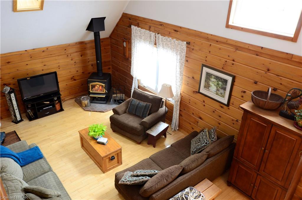 1044 WAMPUM Road, Haliburton, Ontario, Canada