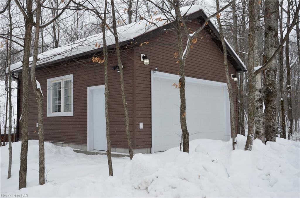 1044 WAMPUM Road, Haliburton, Ontario, Canada