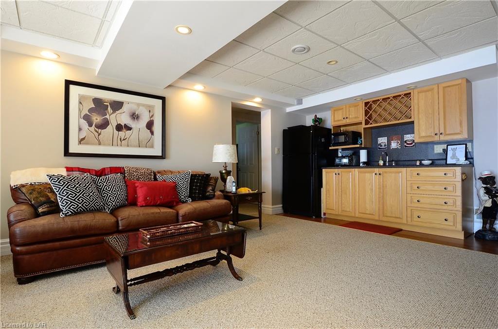 1168 CURRY Road, Haliburton, Ontario, Canada