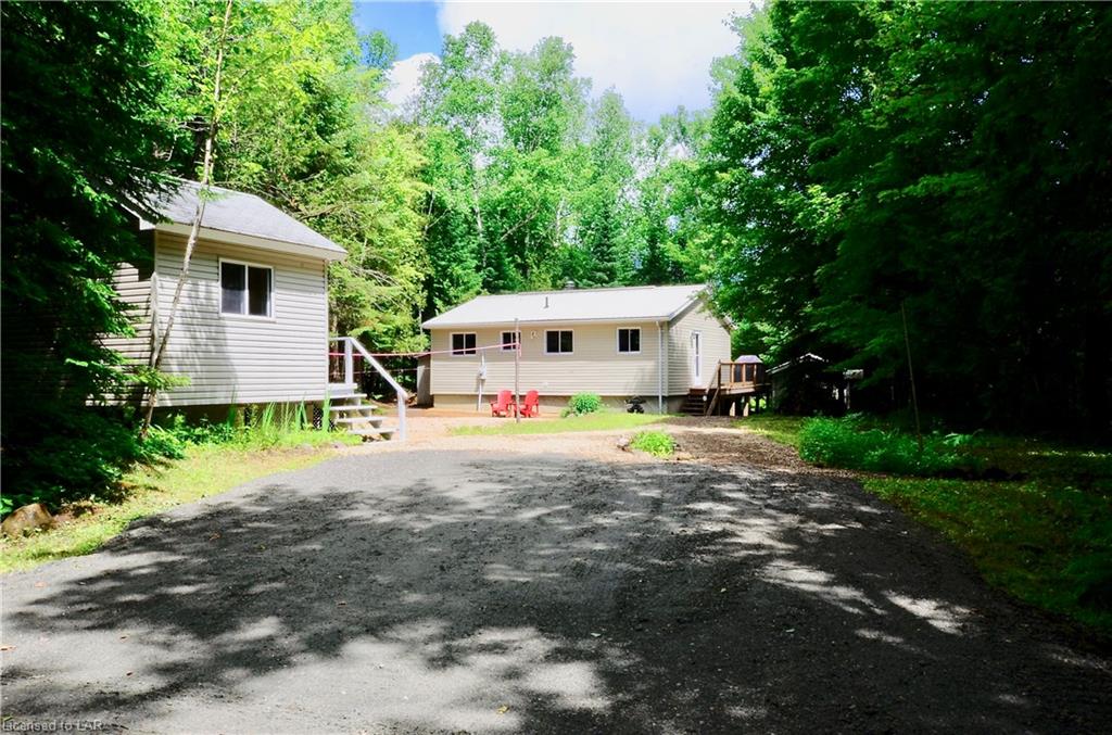1255 ENGLISH CIRCLE ., Gooderham, Ontario, Canada