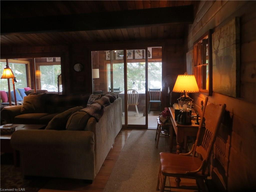 1761 WENONA LAKE Road, Haliburton, Ontario, Canada
