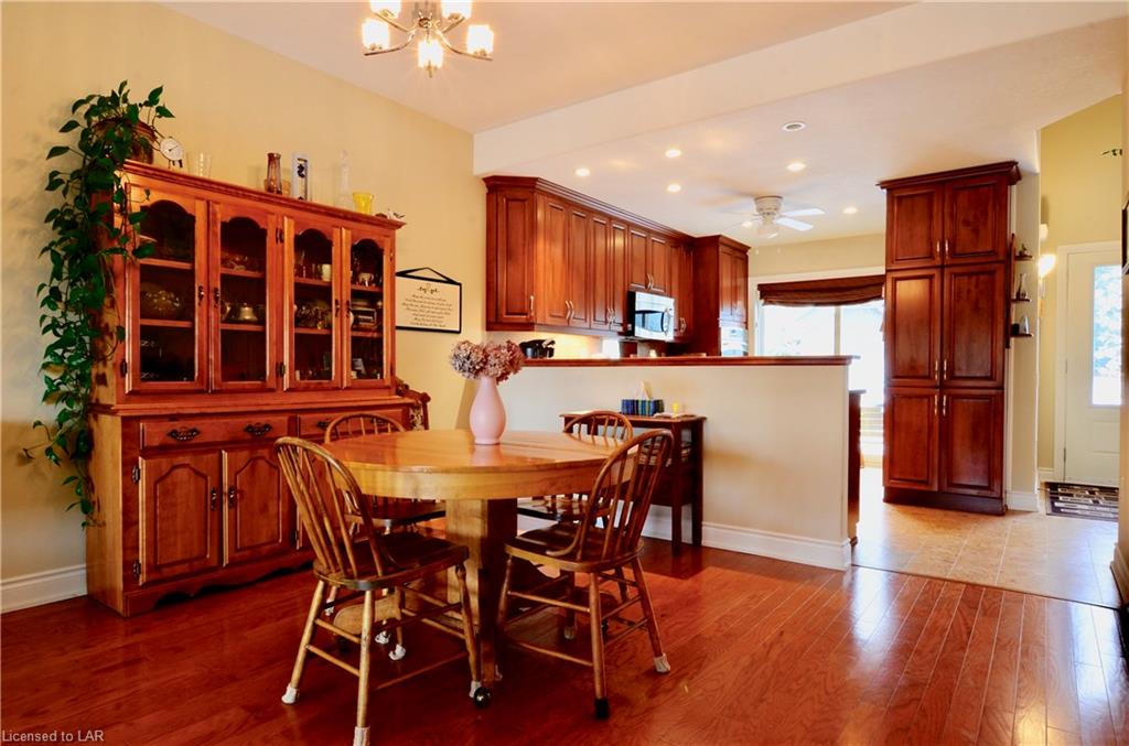 44 WEBB Circle, Haliburton, Ontario, Canada