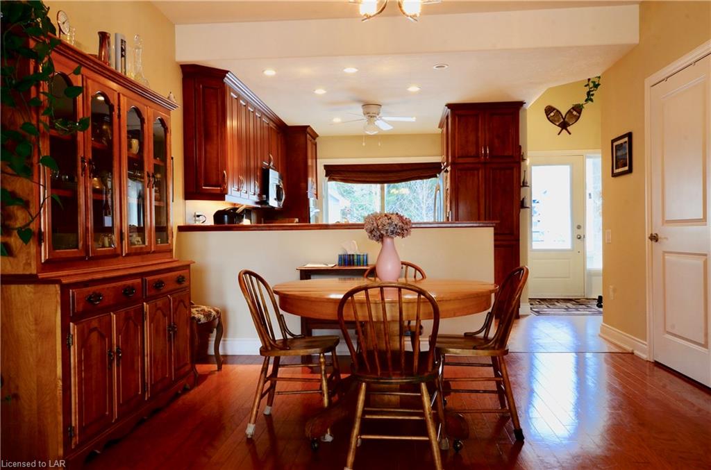 44 WEBB Circle, Haliburton, Ontario, Canada
