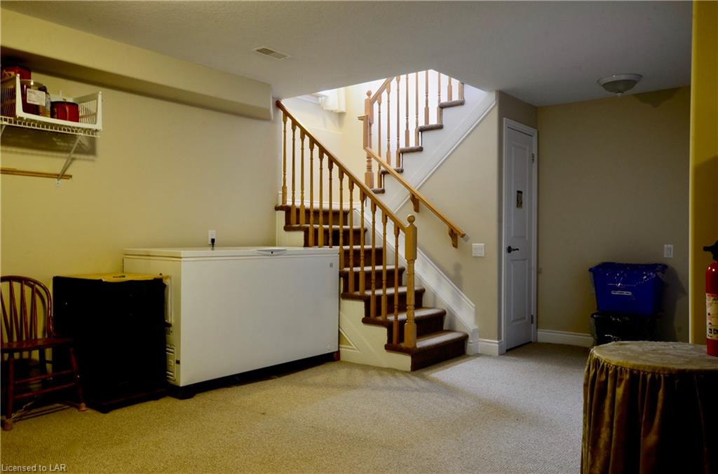44 WEBB Circle, Haliburton, Ontario, Canada