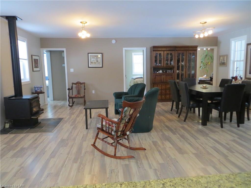 7 SPARROW Road, Burnt River, Ontario, Canada