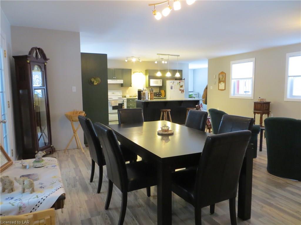 7 SPARROW Road, Burnt River, Ontario, Canada