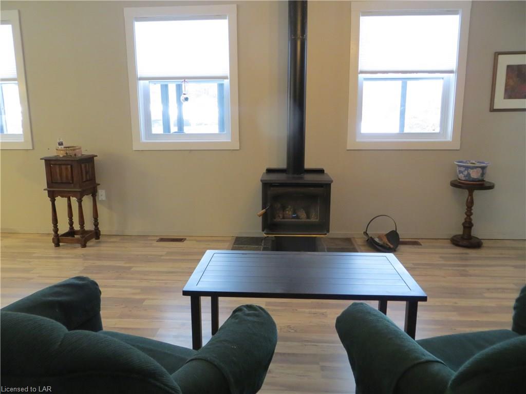 7 SPARROW Road, Burnt River, Ontario, Canada
