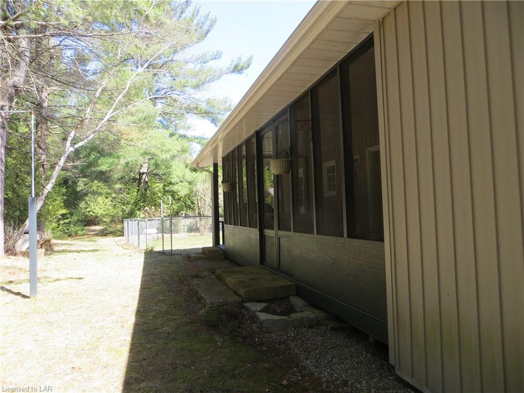 7 SPARROW Road, Burnt River, Ontario, Canada