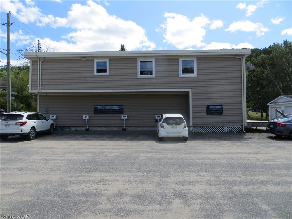 7 DYSART Avenue, Haliburton, Ontario, Canada