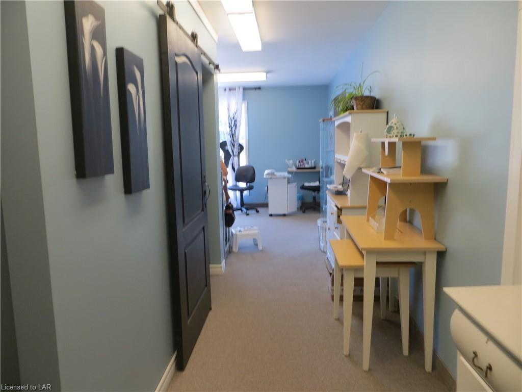 7 DYSART Avenue, Haliburton, Ontario, Canada