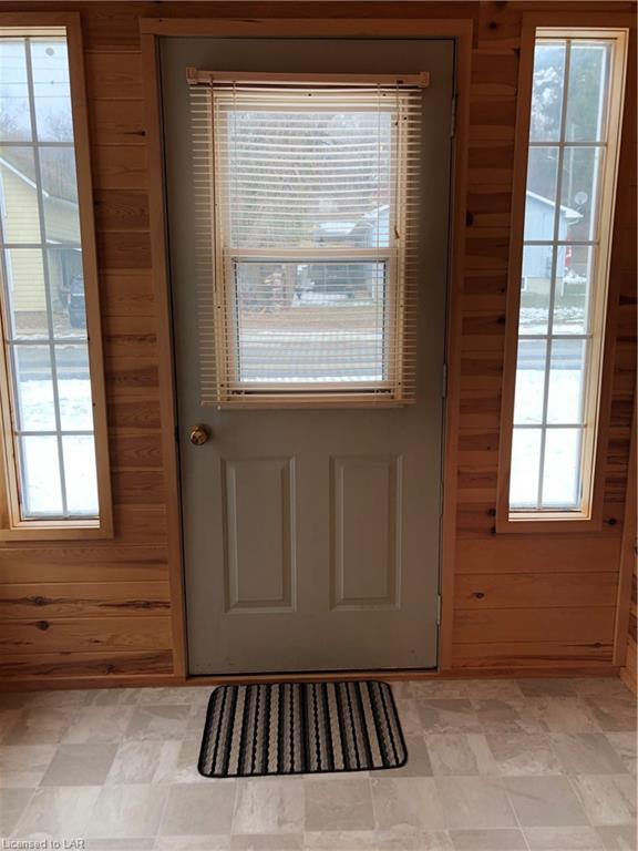 78 PARK Street, Haliburton, Ontario, Canada