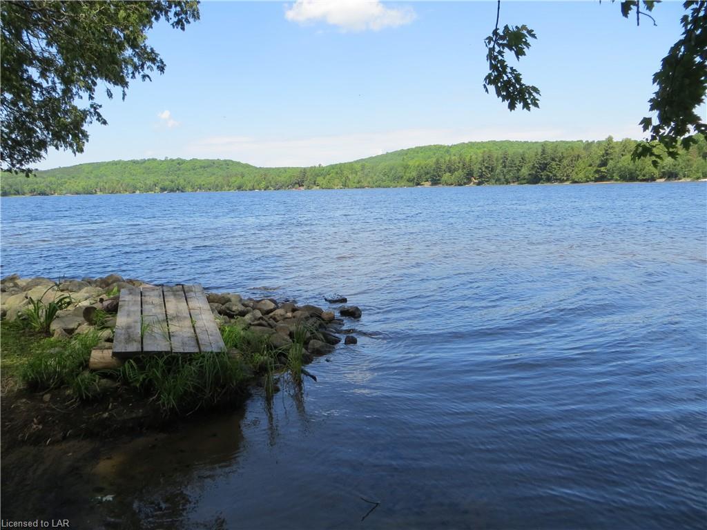1090 FRY Lane, Algonquin Highlands, Ontario, Canada