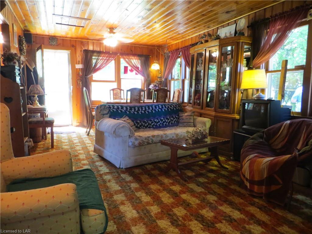 1090 FRY Lane, Algonquin Highlands, Ontario, Canada