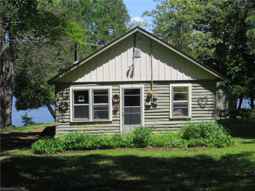 1090 FRY Lane, Algonquin Highlands, Ontario, Canada
