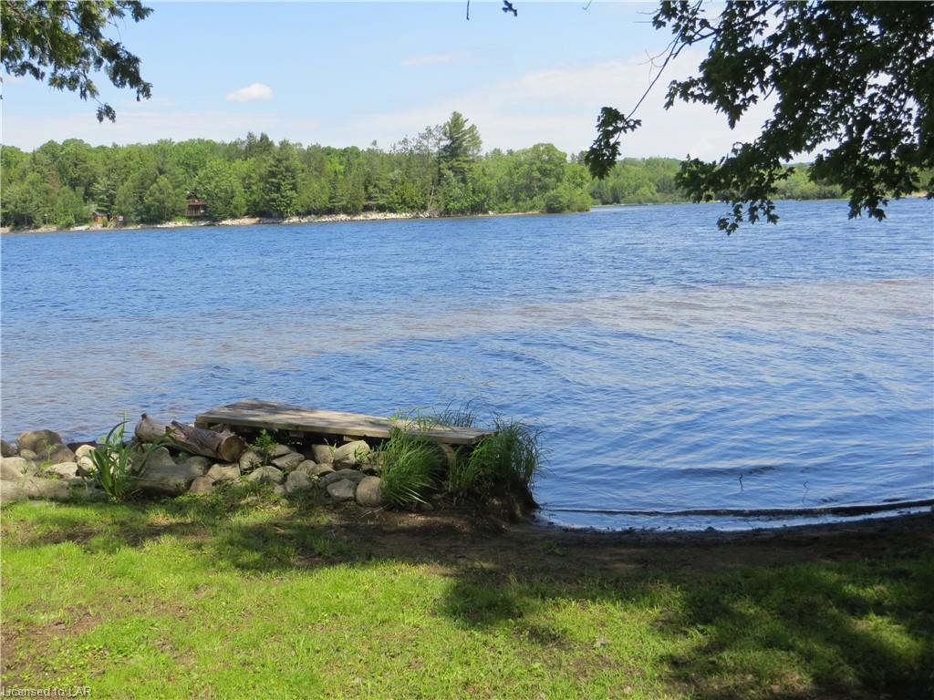 1090 FRY Lane, Algonquin Highlands, Ontario, Canada