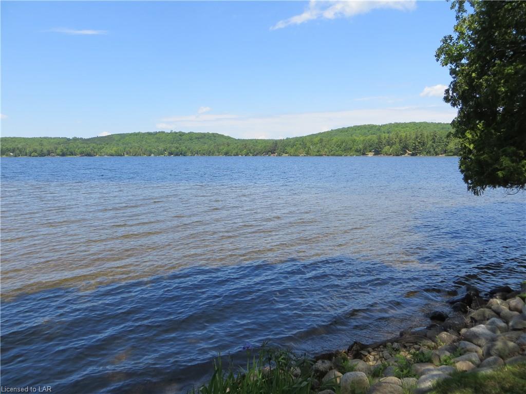 1090 FRY Lane, Algonquin Highlands, Ontario, Canada