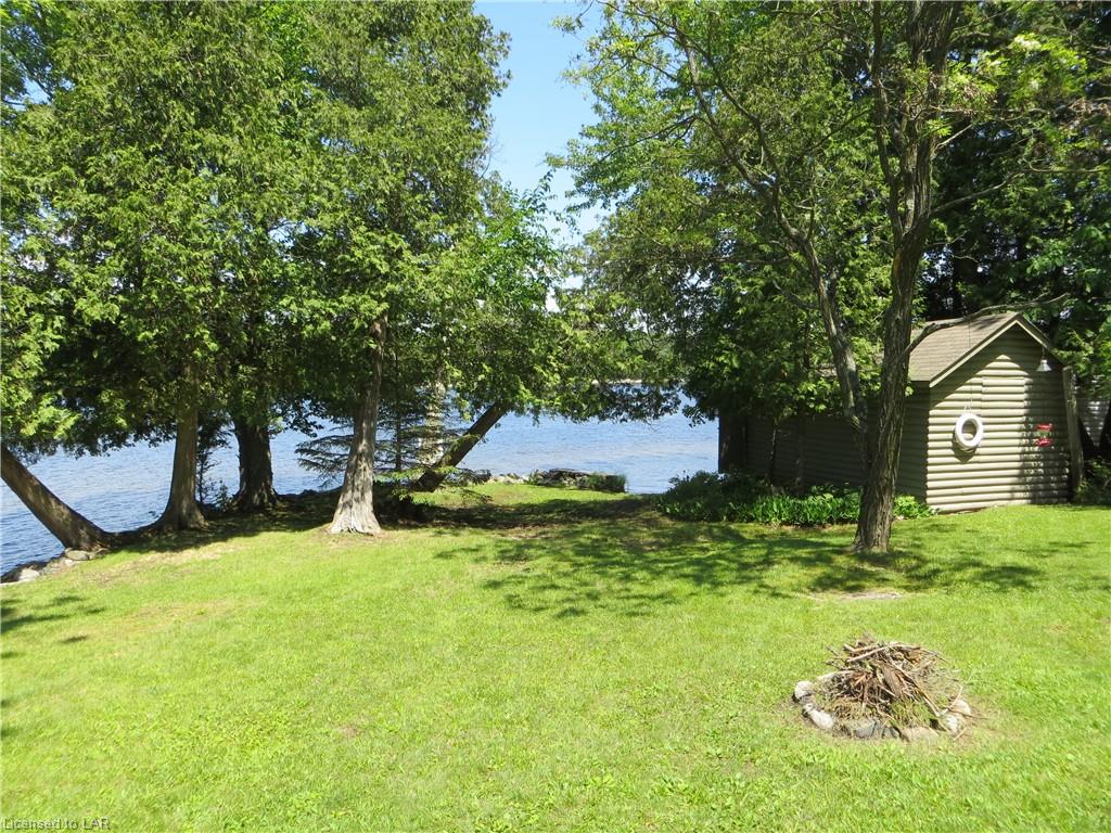 1090 FRY Lane, Algonquin Highlands, Ontario, Canada