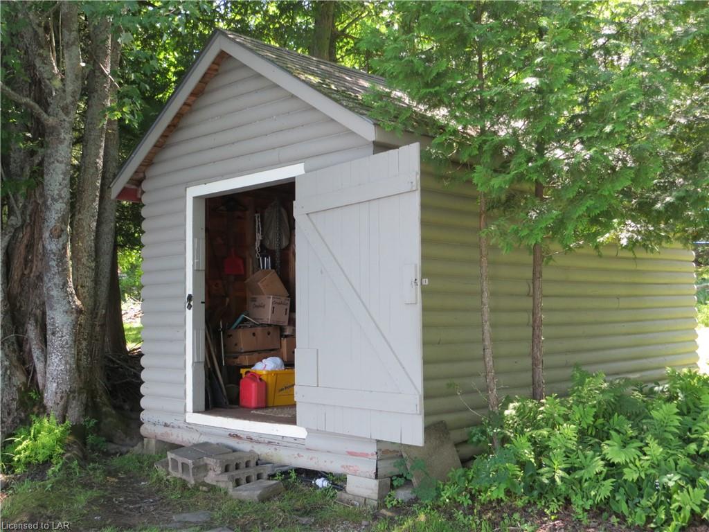 1090 FRY Lane, Algonquin Highlands, Ontario, Canada