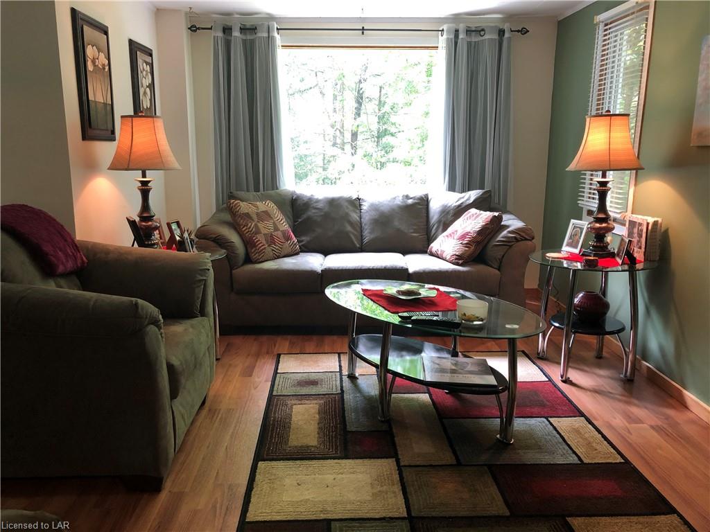 12 EASTERN Avenue, Haliburton, Ontario, Canada